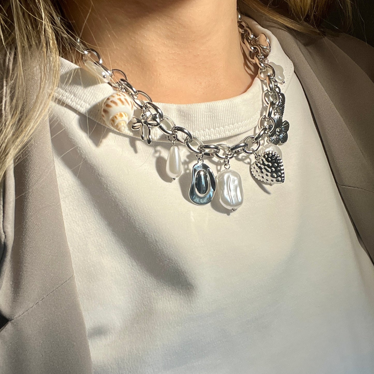 COLLANA MILOS