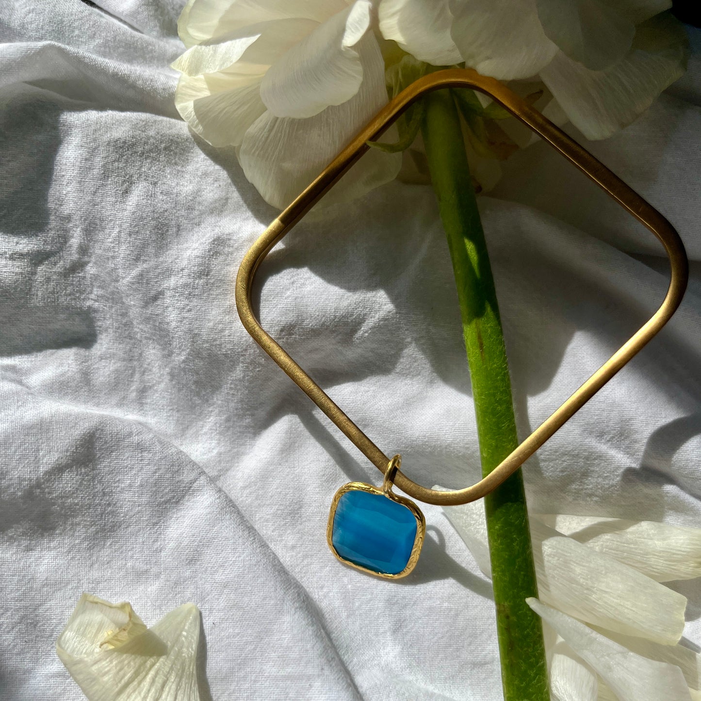 BRACCIALE SWAMI PENDENTE QUADRATO