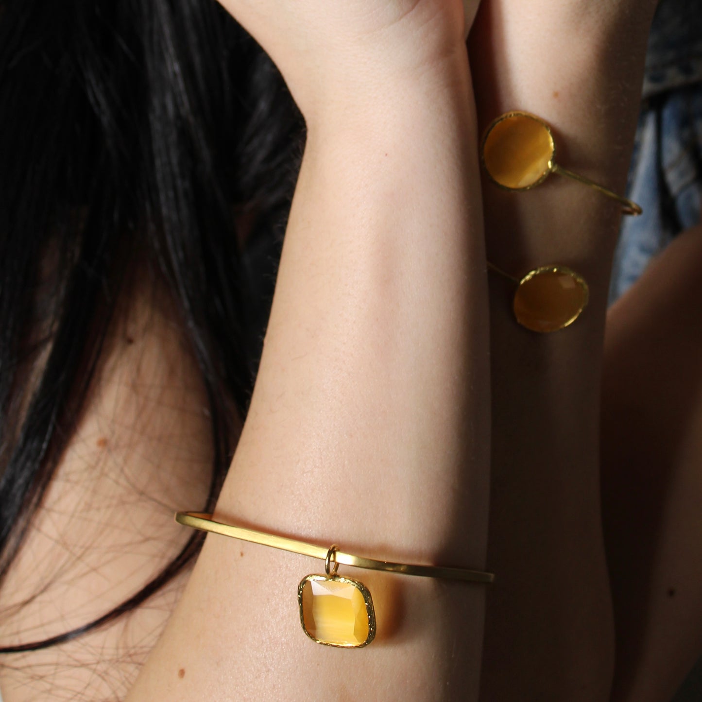 BRACCIALE SWAMI PENDENTE QUADRATO
